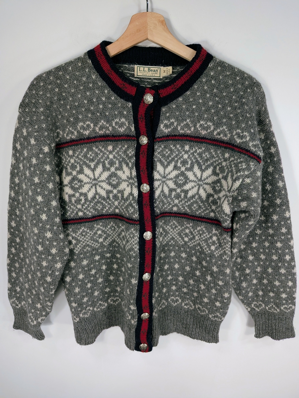 Vintage L.L. Bean Fair Isle Cardigan Wool Sweater M Gray Nordic Metal Buttons